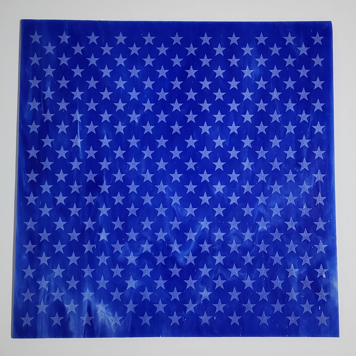 Star laser engraved 12x12 glass sheet dark blue/white wispy opaque